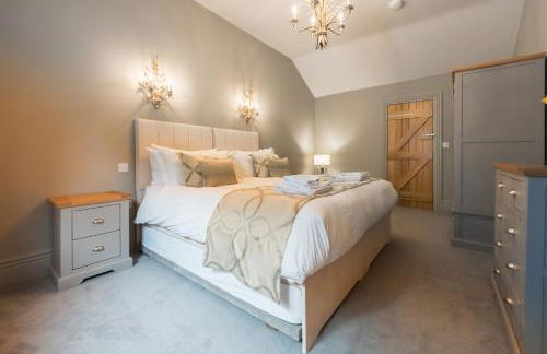 The Beeches - Photo 12