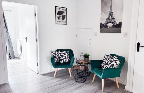 Lokfu Garden By Furnished Accommodation 3 Bedroom House Free Parking Perfect For Contractors and Families - Foto 21