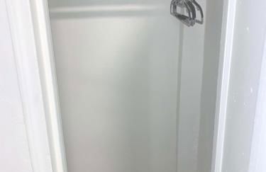 Chelsea Studio-Shared Bathroom with Kitchen Twin Bunk Bed - Foto 13