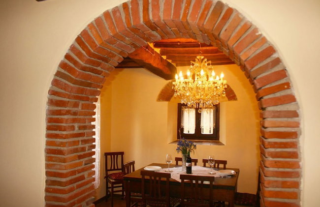 Stunning private villa for 6 guests with private pool, TV, pets allowed and parking - Foto 10
