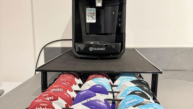 Kaffee und/oder Kaffeemaschine