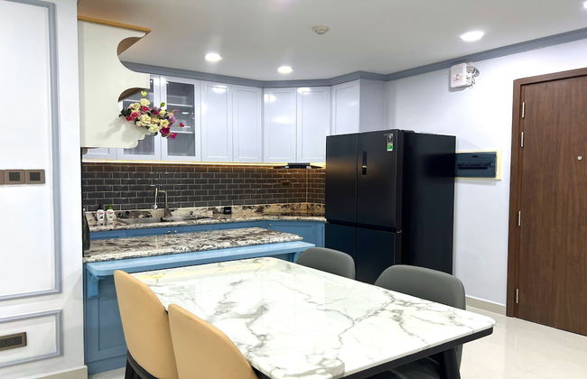 Sunny Saigon Apartments & Hotel - Photo 30