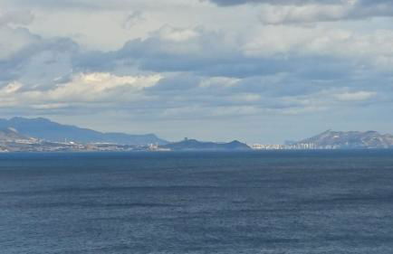 Playa y montaña 1ª linea Piscina Parking AC - Foto 64