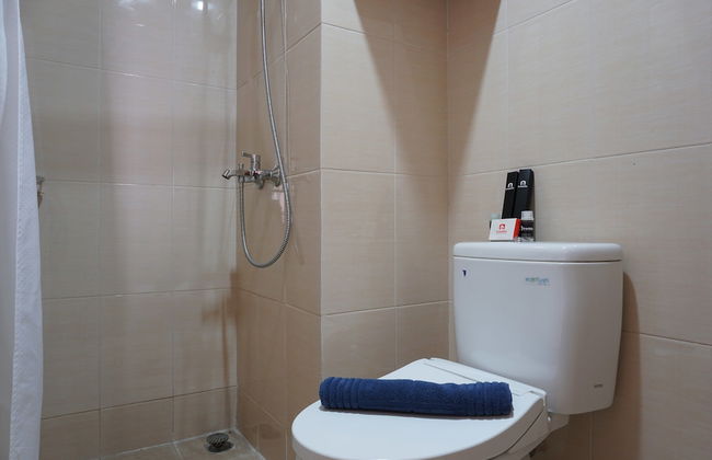 Best Homey Studio at The Oasis Apartment - Photo 16