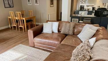 The Granary, Wonderful Riverside Accommodation - Photo 2