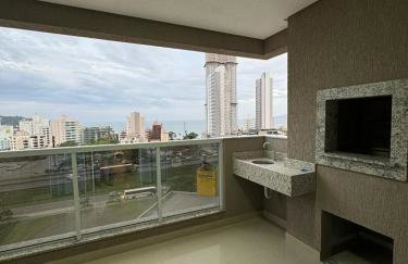 Apartamento à 390m do Mar - Foto 2