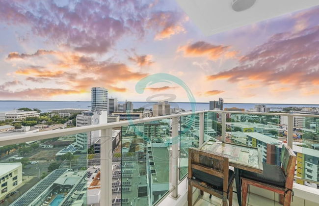 Coastal Magnificence Pool Workspace Parking - Photo 18