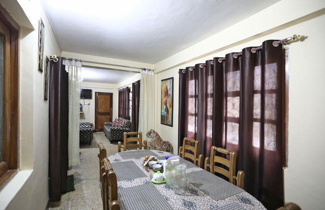 OYO 12437 Home Valley View 2BHK Villa Gun Hill - Foto 11