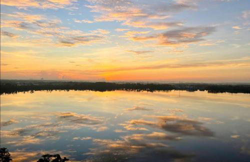Balcony King Suite - Lake & Pool view - Foto 57