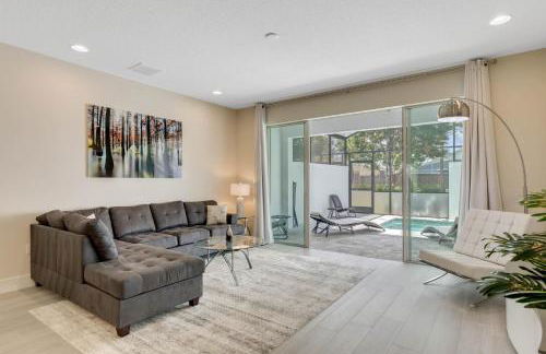 3 bedrooms pool home Hidden Forest - Photo 11