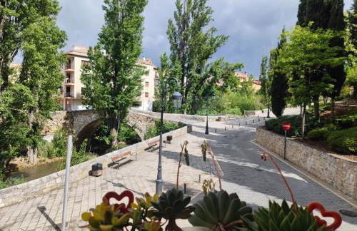 ALOJAMIENTO MIRABUENOS - Photo 24