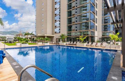 Honolulu Luxury Condo w Resort Amenities Private Courtyard Access - Foto 2