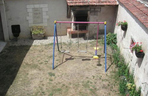 Maison rustique avec salle de jeux, jardin, 5 chambres près du Zoo de Beauval - FR-1-591-34 - Photo 5