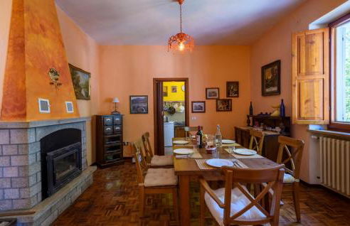 Amazing Apartment In Montefelcino - Photo 20