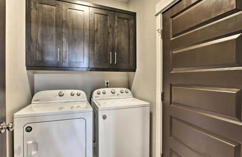 Bend Home with Patio and Fire Pits Less Than 3 Mi to Dtwn - Foto 24