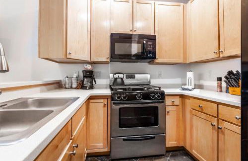 Crestview Condominiums by All Seasons Resort Lodging - Photo 48