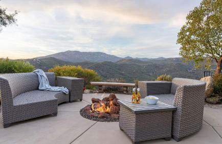 Hilltop Estate w/ Pool, Hot Tub, Fire Pit, Views Cleveland Vista by Avantstay - Foto 115