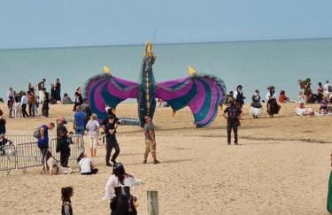 Petite cour privée - à 1minute à pied de la plage - Photo 40