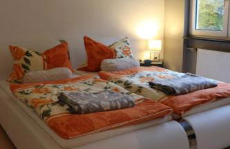 Appartment in Walldorf mit Schlafzimmer, Küche und Bad - Foto 1