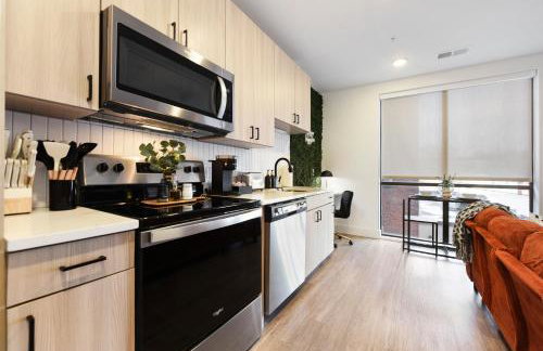 King Bed, Free Parking, Near UPMC, Pitt & CMU - Foto 31