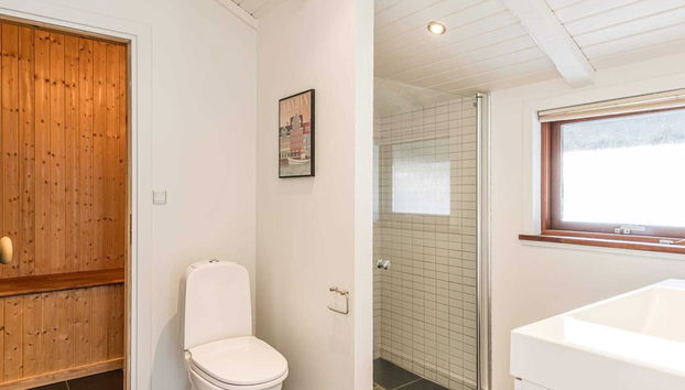 6 Person Holiday Home in Henne - Photo 3