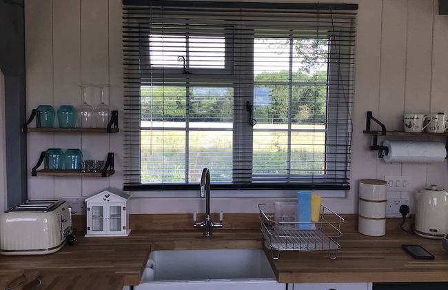 Charming Luxurious Rural Shepherds Hut - Foto 6