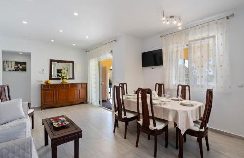 Calpe Pool Villa Near Beach - Photo 10