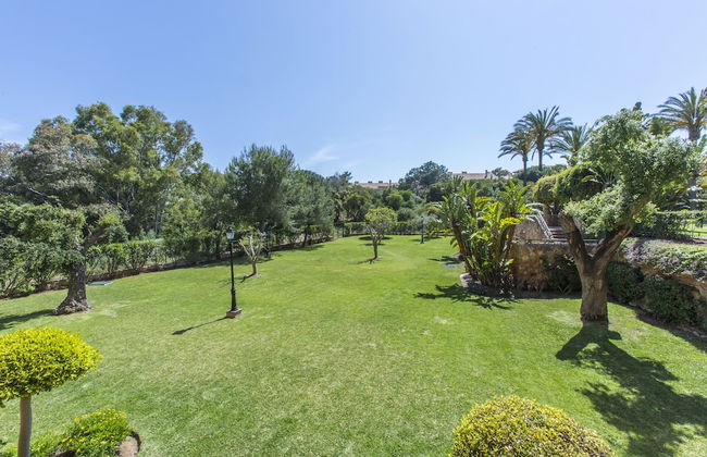 Perfect Location Between Golf and Beach - Foto 14