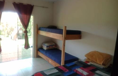 Sítio Refúgio e Paz - Churrasqueira, piscina, playground e quadra de areia para futevôlei e Beach tênis - Foto 29