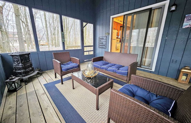 Shady Pines by Avantstay Enclosed Porch, Game Rooms, & Lake/beach Access! - Foto 41