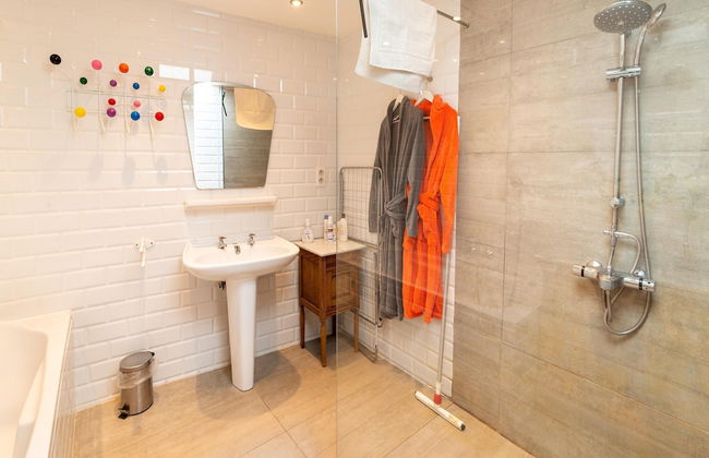 Stylish Stay Near Forest - Foto 24