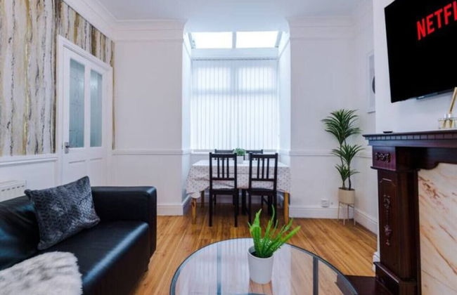 Spacious 4-Bed House Manchester - Foto 21