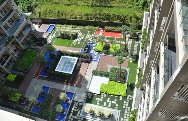 Private Landmark Paskal Condonium - Photo 24