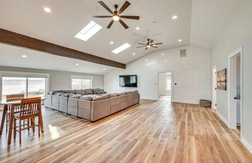 Chapman Lake Retreat with Pier, Fire Pit and Games - Foto 8