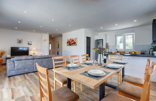 Neue Villa bei Rovinj mit privatem Pool, WLAN, Klima - Foto 7