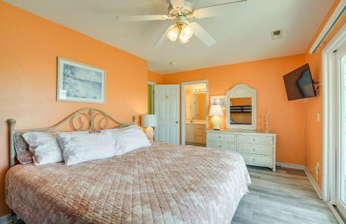 Walk to Ocean and Pier Surfside Beach House with Pool - Foto 15