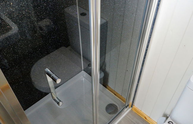 Unique Upcycled Straw Trailer @ Westcote - Foto 16