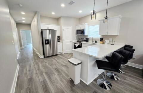 A Stylish Newly Modern Duplex Near Downtown Pensacola - Foto 1