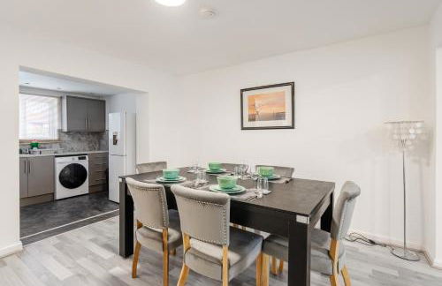 Ace Place - Pool Table - Etihad - Opposite Train Station - Foto 3