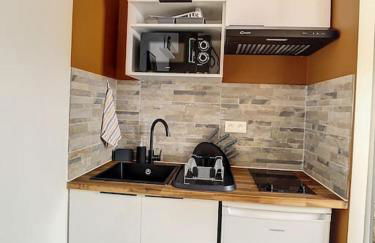 STUDIO GARE AMIENS TOUT ÉQUIPÉ NETFLIX WIFI 2PERS - Foto 17