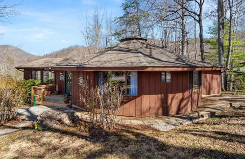 Cornerstone Cabin at Springdale - Foto 1