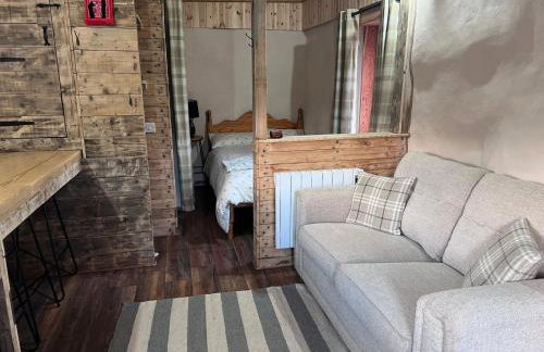 Willow Straw Bale Cabin - Foto 2