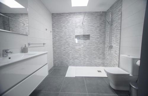 Casa Conil with a private 25 meter heated pool - Photo 15