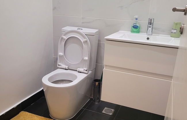 RT PROPERTIES @ THE GARDENS - Photo 27