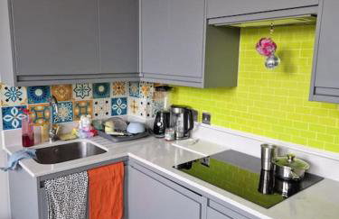 Stylish and spacious new flat - Foto 2