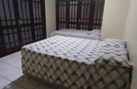 CASA com piscina 4 quartos 2km da praia do Aracagy 15 pessoas - Foto 4