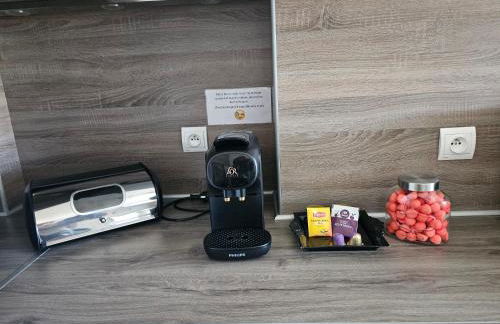 Idéal long séjour, Souvenirs de Provence,T2 classé, vue sur les montagnes, toutes commodités! - Foto 11