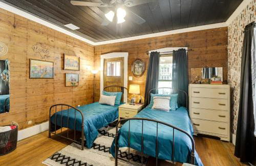 1925 Craftsman Bungalow - 1 Mi to Dtwn Waxahachie! - Foto 16