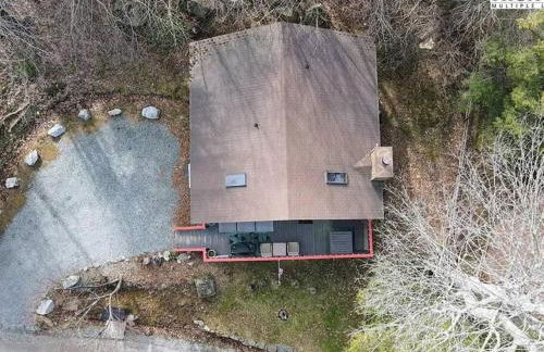 Cozy Cabin Walkable to Beech Mt Resort - Foto 17