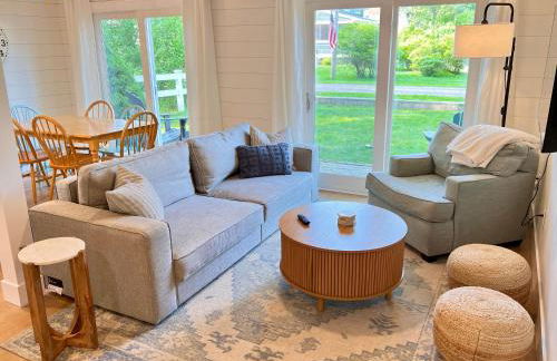 Sleeps 10, Approx 1 Mile to the Beach, Fully Renovated in 2025 - Foto 6